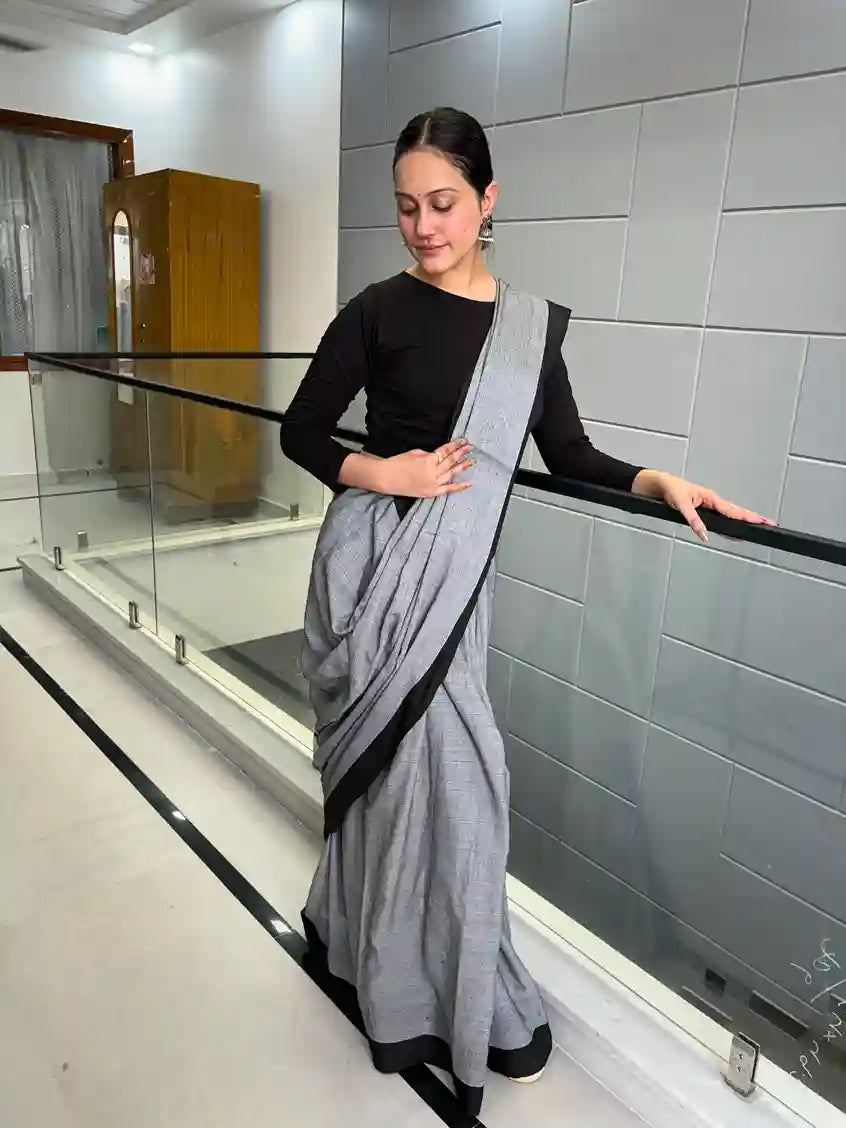 Sanskari Full Sleeve Blouse