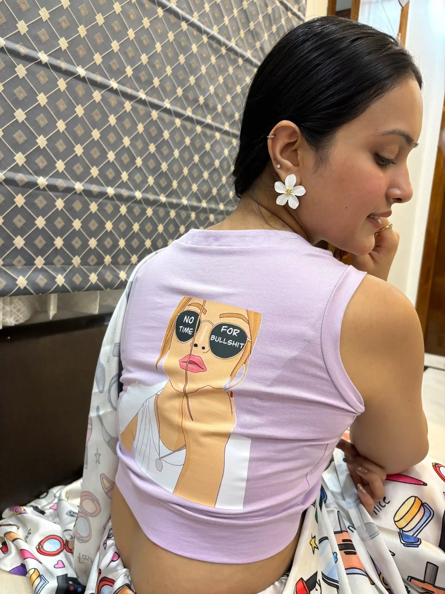 s/l bullshit print  stretchable cotton blouse