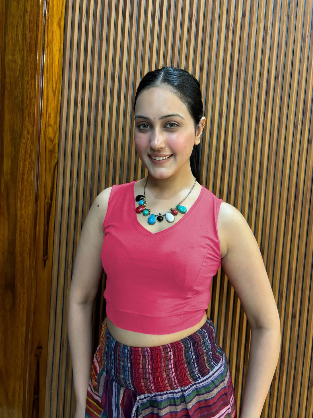 Sleeveless Basic Blouse